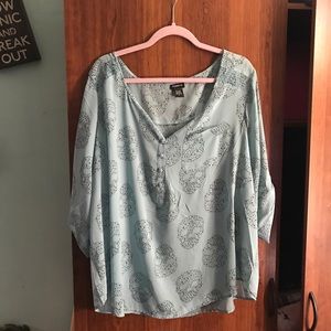 Blue & Black chiffon, skull and star top.